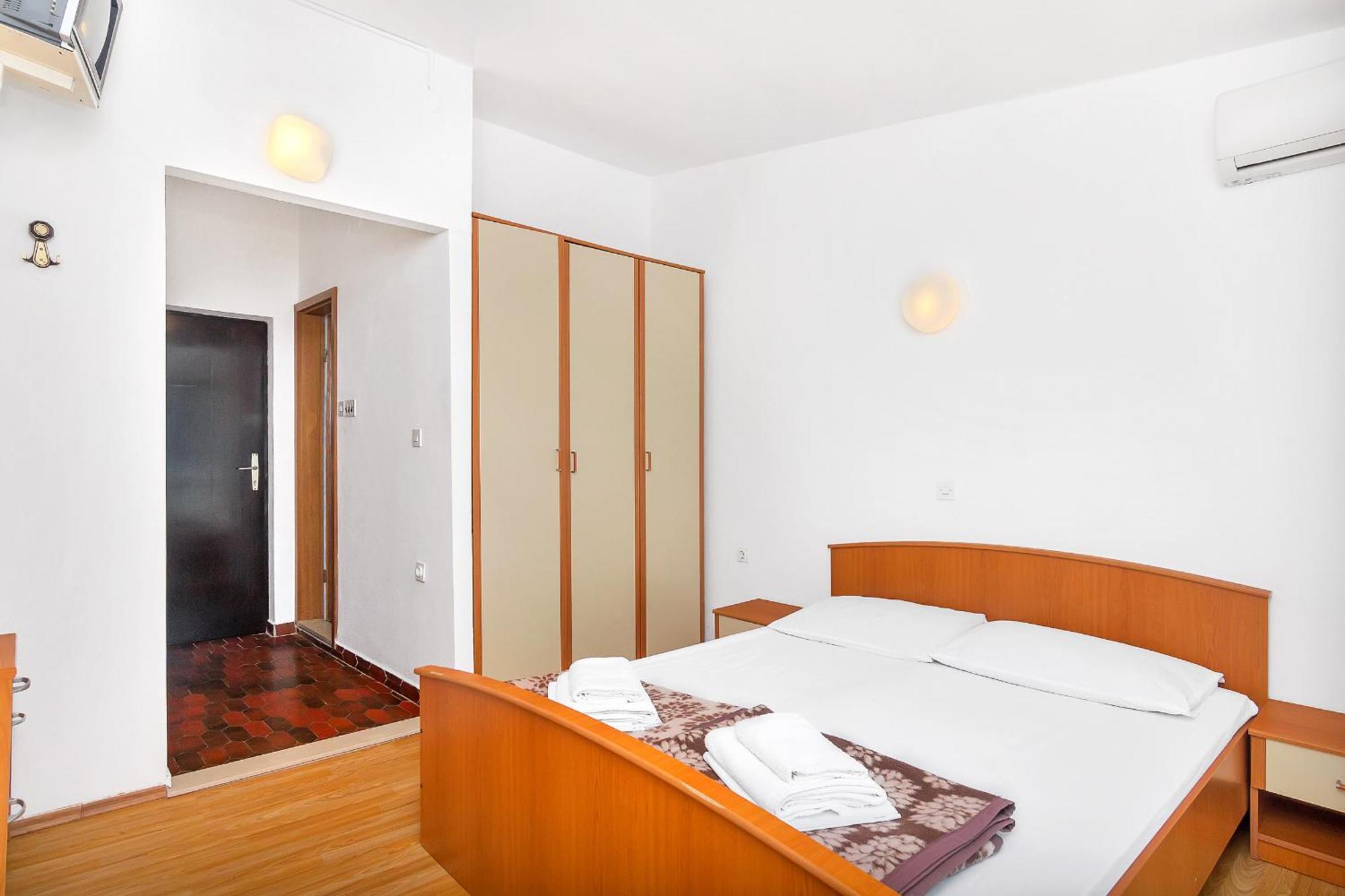 Apartmani Cico Gdinj Kültér fotó