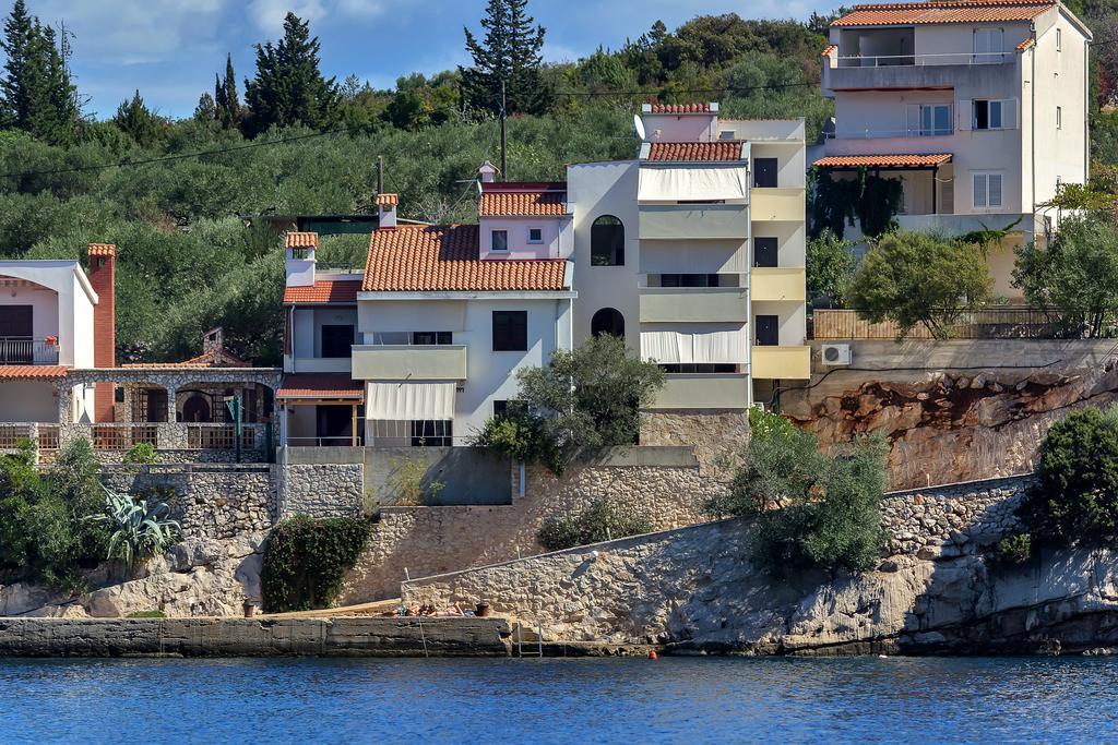 Apartmani Cico Gdinj Kültér fotó